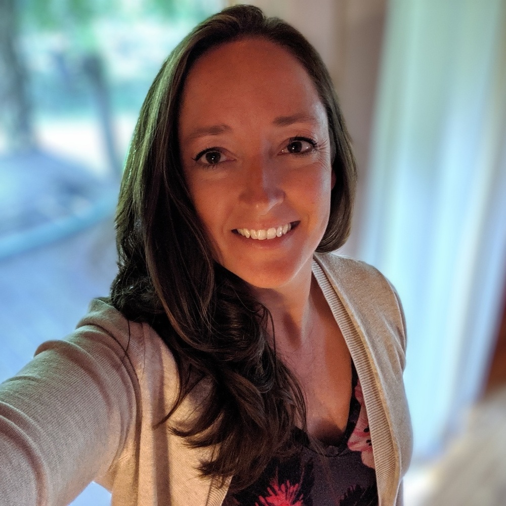 Meet your Posher, Leticia